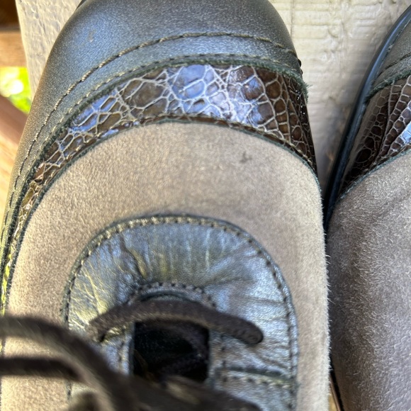 Sierra comfort shoes suede patent leather blended trim Sz 9 - Picture 3 of 5